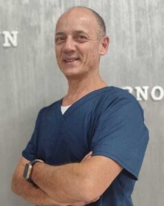 DOTT. AREDIA FRANCESCO - Chirurgo Maxillofacciale